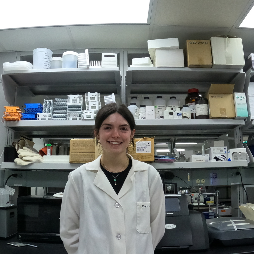 photo of lab member 